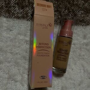 Simply Belle Beyond Perfection Matte Foundation - Medium Buff